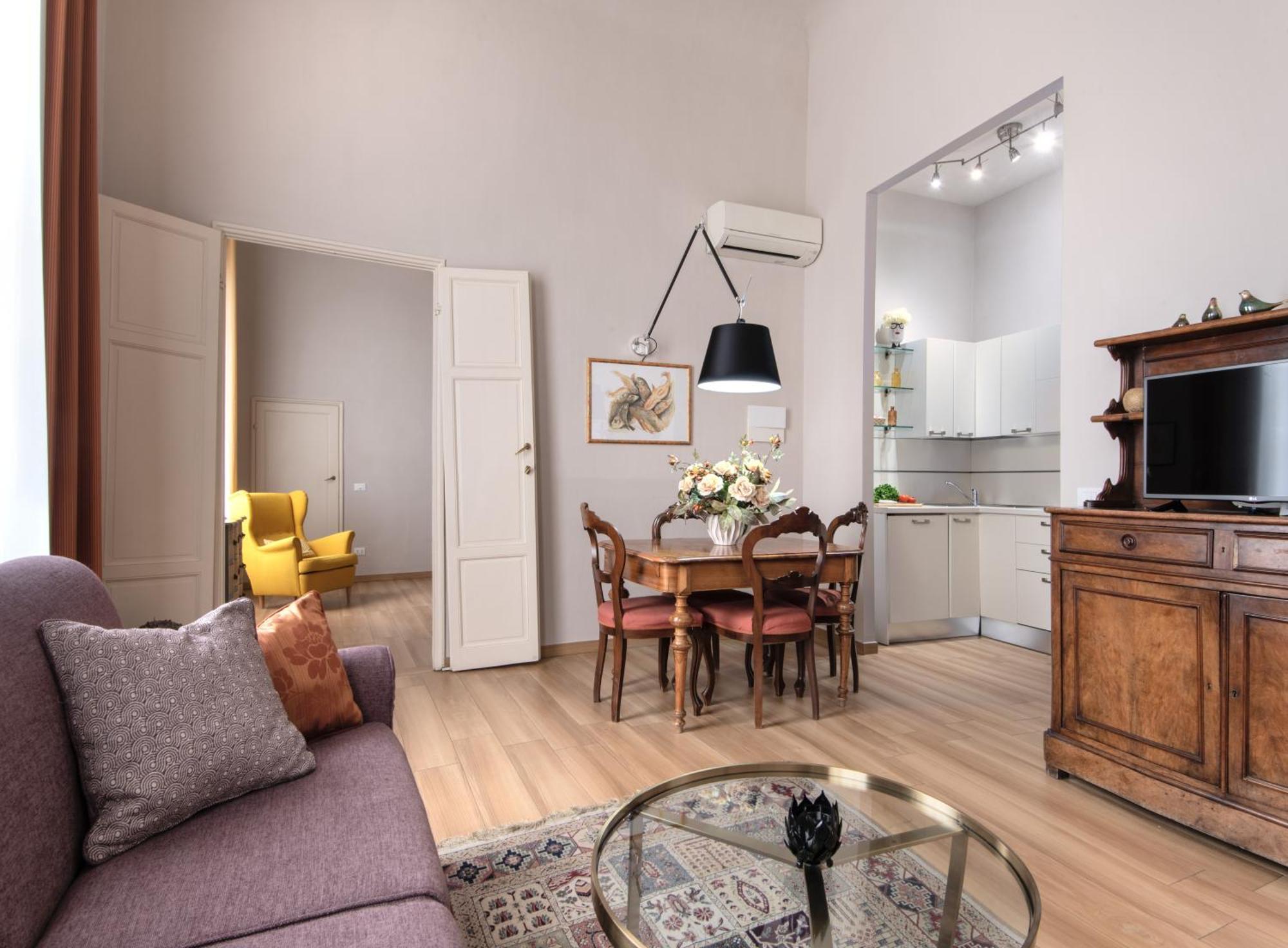 Apartahotel Palazzo Alfani - Residenza D'epoca 3*
