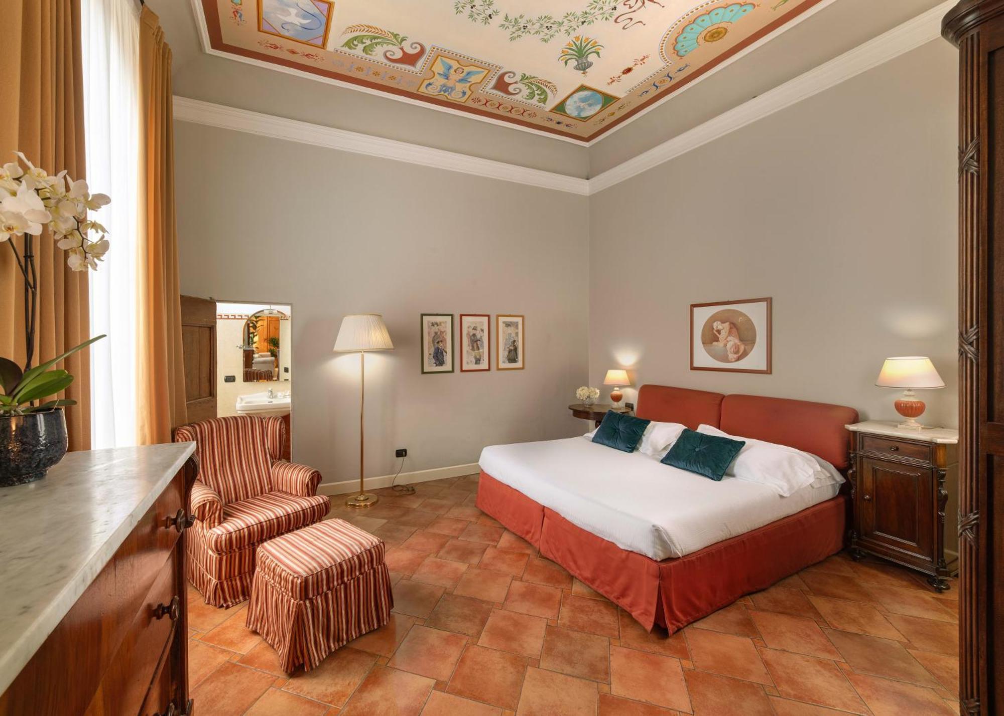 Apartahotel Palazzo Alfani - Residenza D'epoca 3*